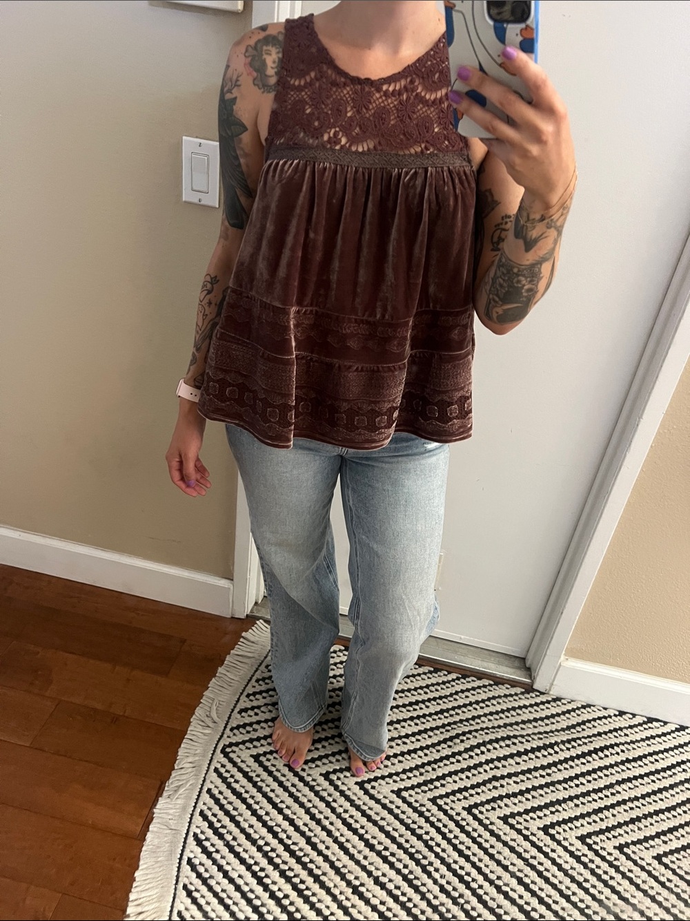 Sleeveless Velvet Crotchet  top - purple